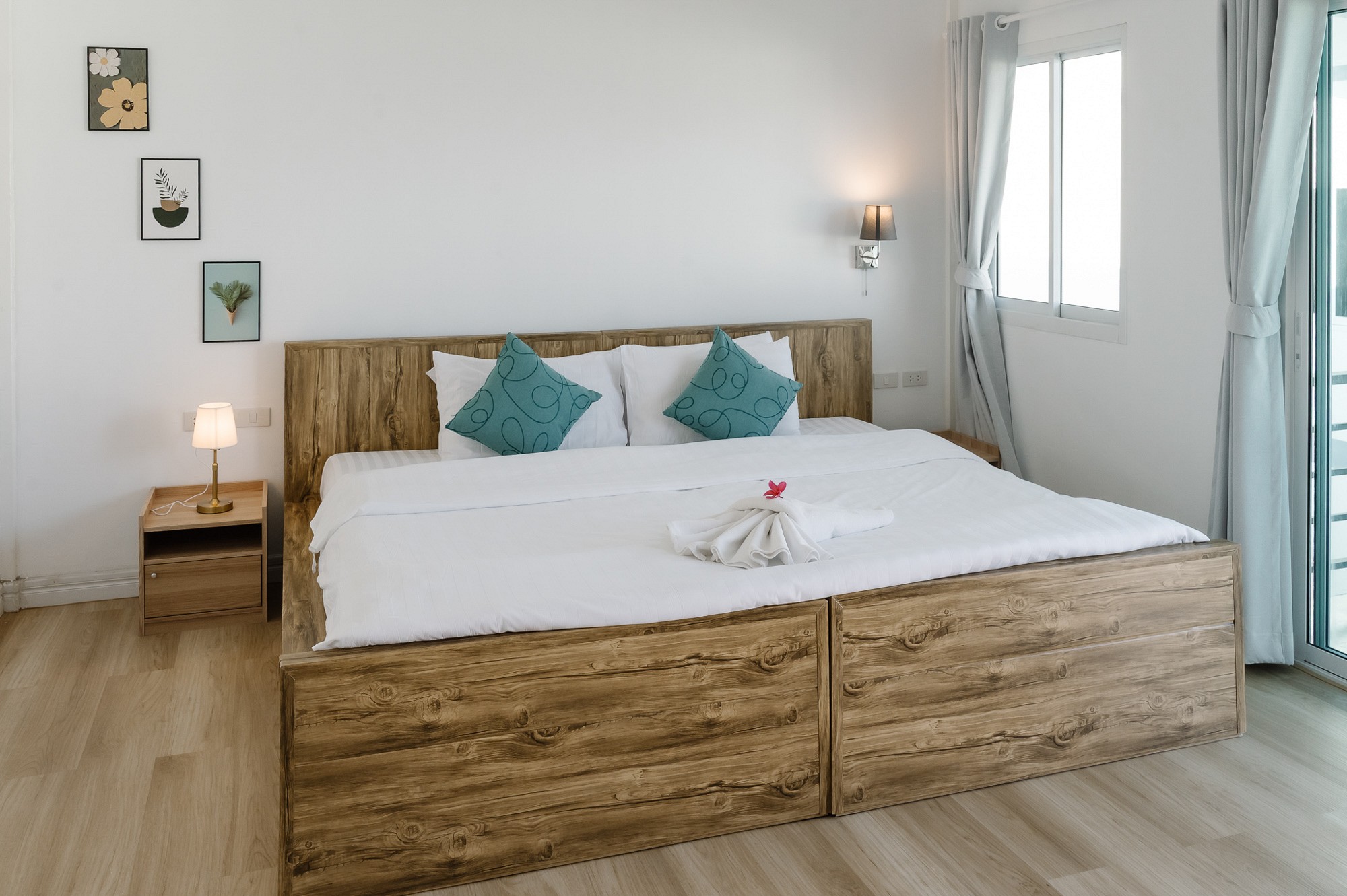 Superior Beachside Room