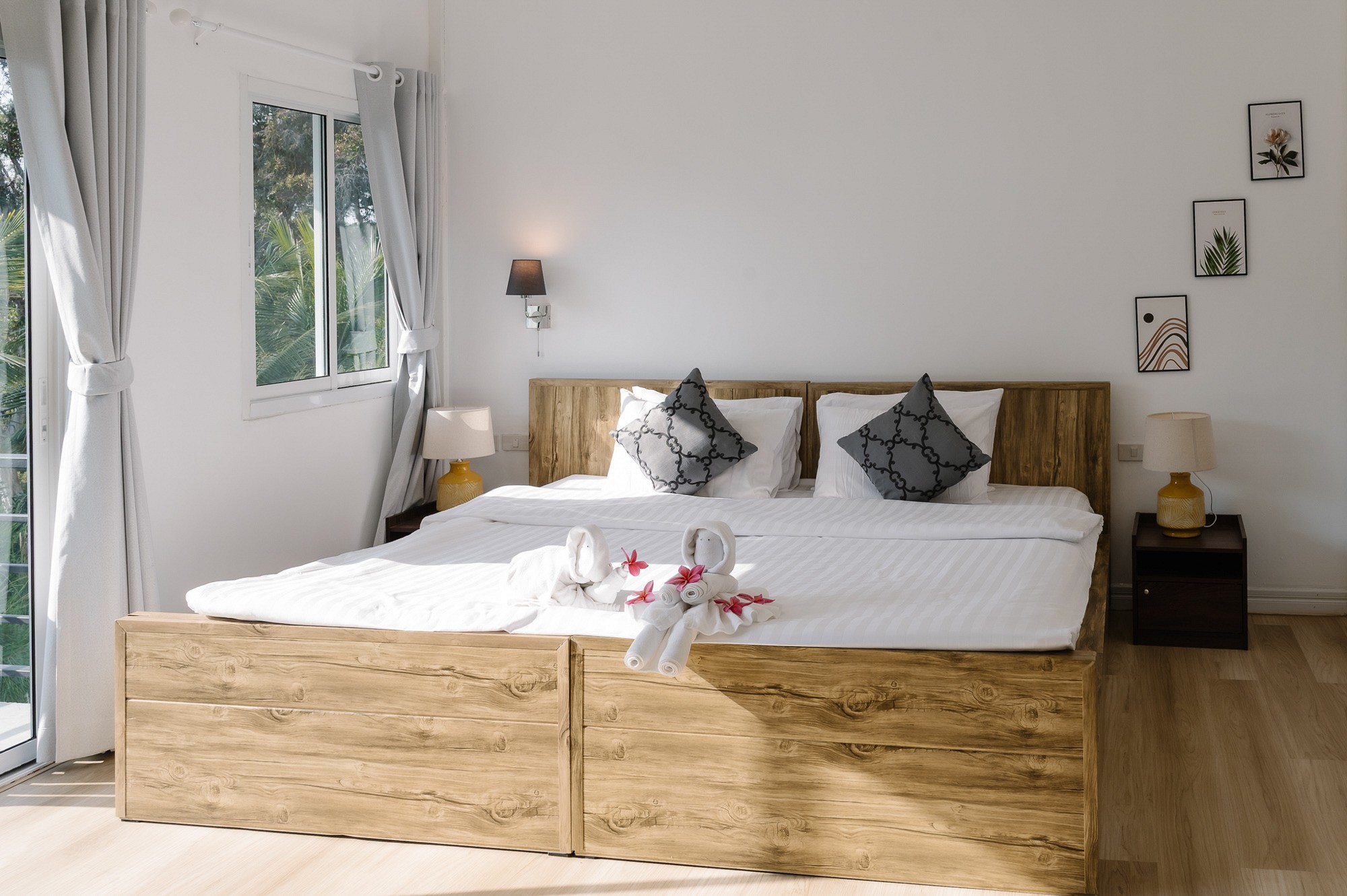 Superior Beachside Room